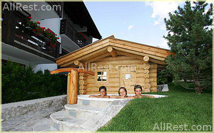 Hotel Tyrol 48